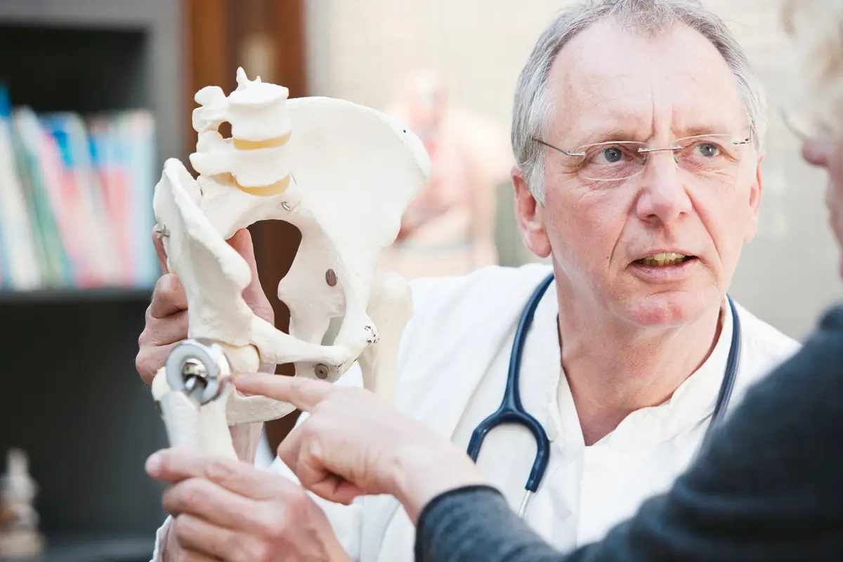 Responsibilities of an Orthopedic Surgeon