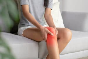 Painful knee treatment - Personalized Orthopedics of the Palm Beaches FL